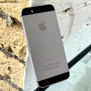 Apple iPhone 5s 32 GB Space Gray Б/У — изображение 3