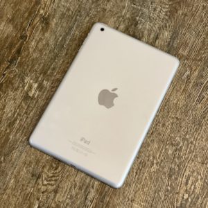 Apple iPad mini 2 Retina 128 GB WI-FI Silver; (б/у) - Зображення 3