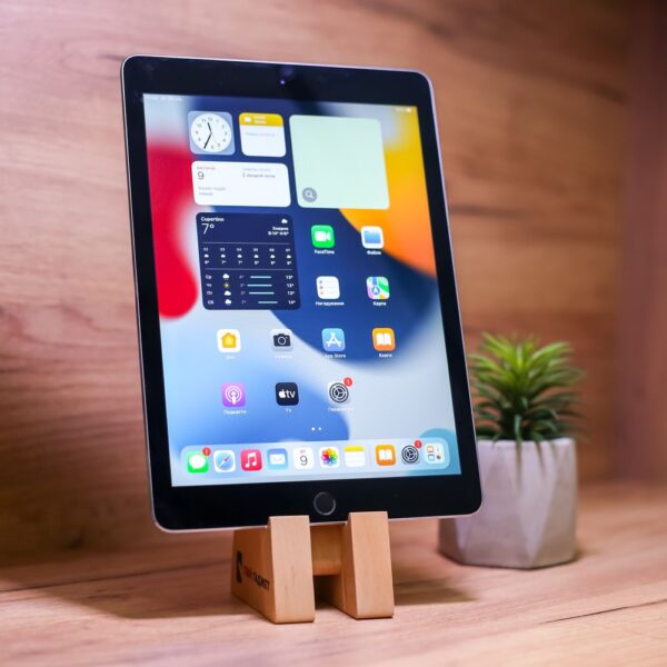Apple iPad Air 2 Wi-Fi 16GB Space Grey (MGL12) Б/У - ТвойGadget