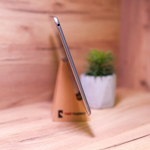 Apple iPad Air 2 Wi-Fi 16GB Space Grey (MGL12) Б/У - ТвойGadget