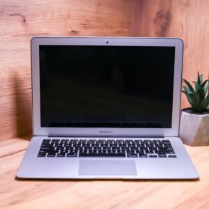 Apple MacBook Air 13" (MQD52) 2017 Б/У - Зображення 4