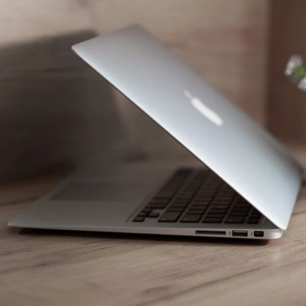 Apple MacBook Air 13″ (MQD42) 2017 Б/У - ТвойGadget