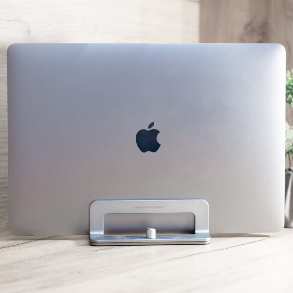 Apple MacBook Pro 15″ Space Gray 2018 (MR942) Б/У - ТвойGadget