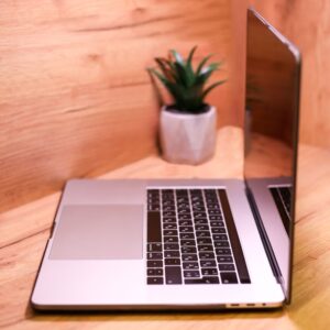 Apple MacBook Pro 15" Silver 2019 (MV932) Б/У — изображение 4