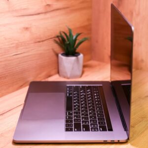 Apple MacBook Pro 15" Space Gray 2019 (MV912) Б/У — изображение 3