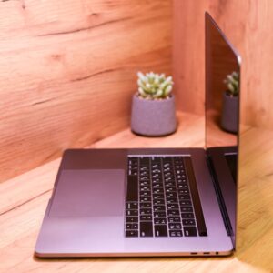 Apple MacBook Pro 15" Space Gray 2019 (MV902) Б/У - Зображення 4