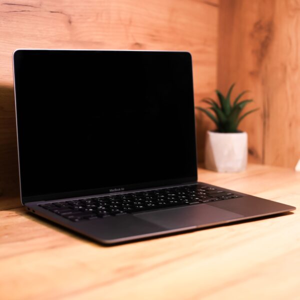 Apple MacBook Air 13″ Space Gray Late 2020 (MGN73) Б/У - ТвойGadget