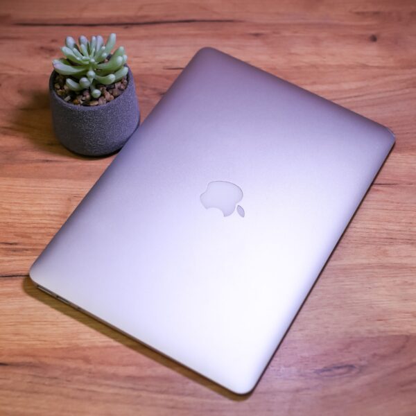 Apple MacBook Air 13″ Mid 2013 MD761 Б/У состояние – А - ТвойGadget