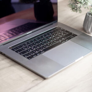 Apple MacBook Pro 15" Space Gray 2018 (MR932, 5R932) Б/У - Зображення 4