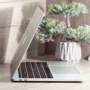 Apple MacBook Pro 13" Silver (MLUQ2) 2016 Б/У — изображение 4