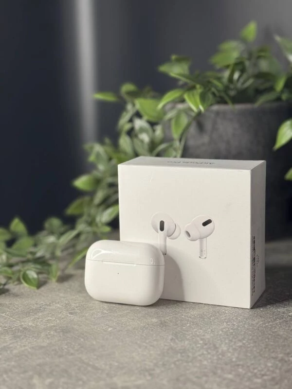 Apple AirPods Pro (MWP22) Б/У - ТвойGadget