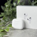 Apple AirPods 2 with Wireless Charging Case (MRXJ2) Б/У - ТвойGadget