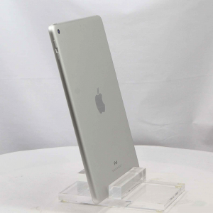 Apple iPad Air 64 GB WI-FI Silver ; (б/у) — изображение 3