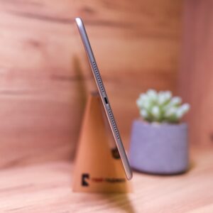 Apple iPad Air 2 Wi-Fi 32Gb Space Gray (MNV22) Б/У — изображение 4