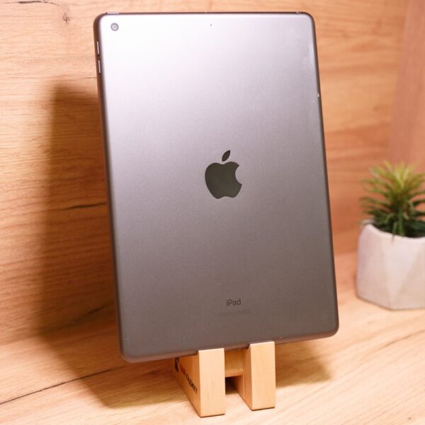 Apple iPad 10.2 2020 Wi-Fi 32GB Space Gray (MYL92) Б/У - ТвойGadget