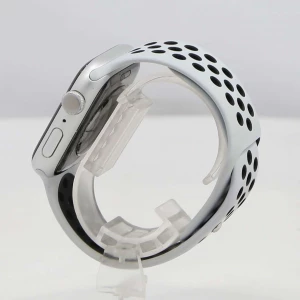 Apple Watch Nike Series 5 GPS 40mm Silver Aluminum w. Silver Aluminum (MX3R2) Б/У — изображение 4