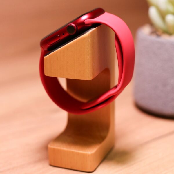 Apple Watch Series 7 GPS 45mm PRODUCT RED Aluminum Case With PRODUCT RED Sport Band (MKN93) Б/У - ТвойGadget