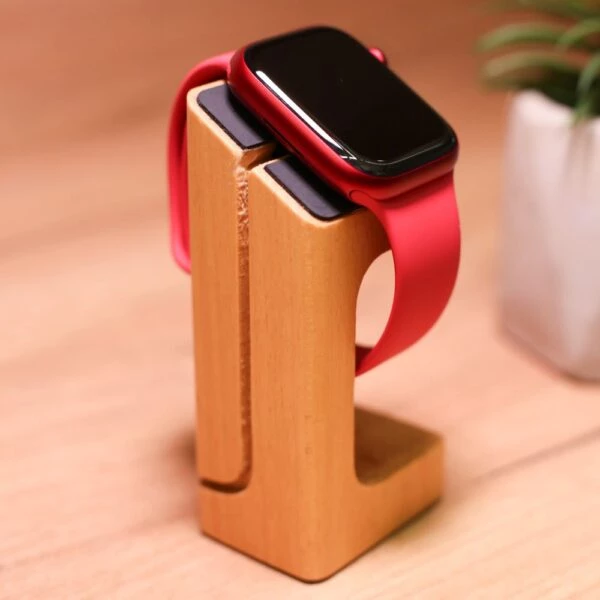 Apple Watch Series 7 GPS 41mm PRODUCT RED Aluminum Case With PRODUCT RED Sport Band (MKN23) Б/У - ТвойGadget