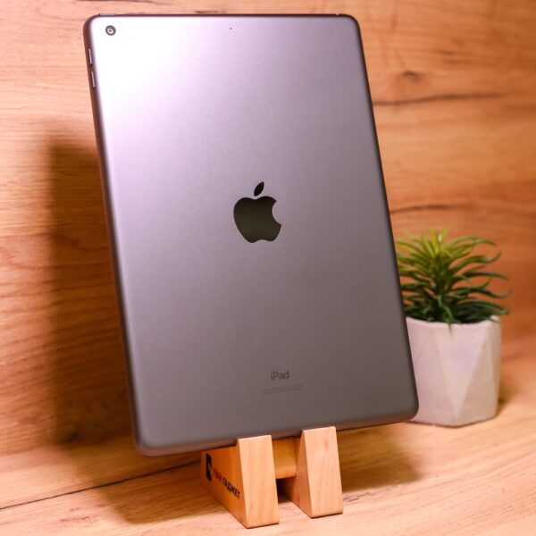 Apple iPad 10.2 2021 Wi-Fi 64GB Space Gray (MK2K3) Б/У - ТвойGadget