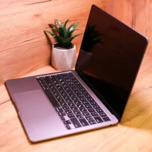 Apple MacBook Air 13,6" M2 Space Gray 2022 (MLXW3) Б/У — изображение 3