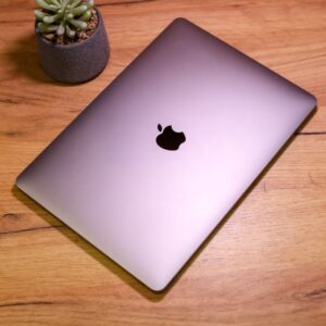 Apple MacBook Pro 13" M2 Space Gray (MNEH3) Б/У — изображение 5