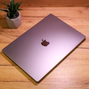 Apple MacBook Pro M1 Pro 16" 1TB Space Gray (MK193) Б/У — изображение 5