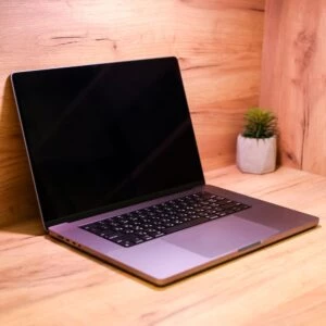 Apple MacBook Pro M1 Max 16″ 1TB Space Gray (MK1A3) Б/У - ТвойGadget