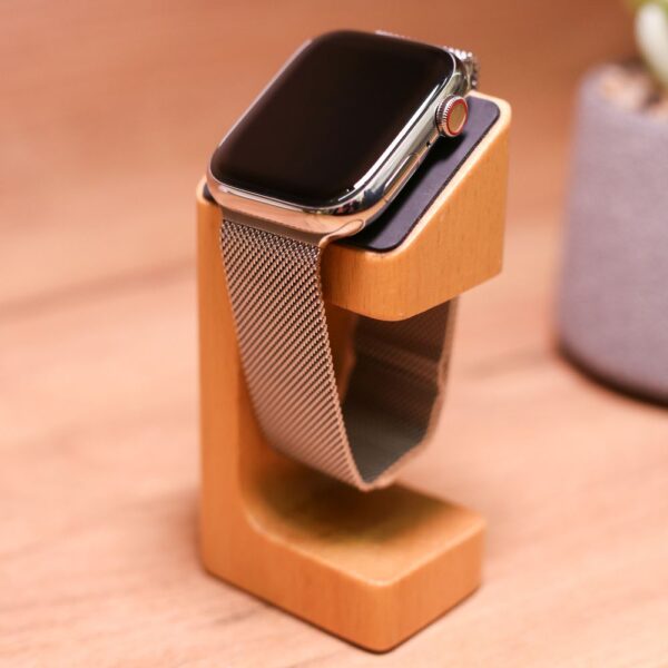 Apple Watch Series 8 GPS + Cellular 41mm Silver S. Steel Case w. Milanese Loop Silver (MNJ73/MNJ83) Б/У - ТвойGadget