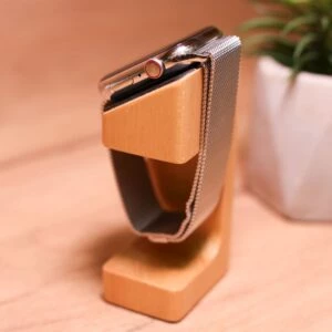 Apple Watch Series 8 GPS + Cellular 45mm Silver S. Steel Case w. Milanese Loop Silver (MNKG3/MNKJ3) Б/У — изображение 4