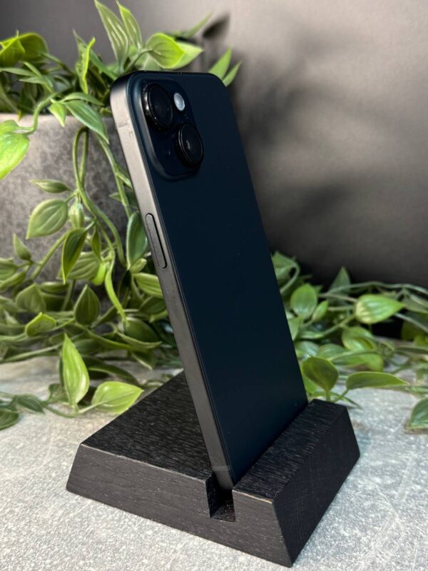 Apple iPhone 15 256GB Black (MTP63) Б/У - ТвойGadget