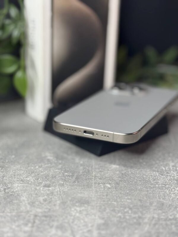 Apple iPhone 15 Pro 512GB Natural Titanium (MTV93) Б/У - ТвойGadget