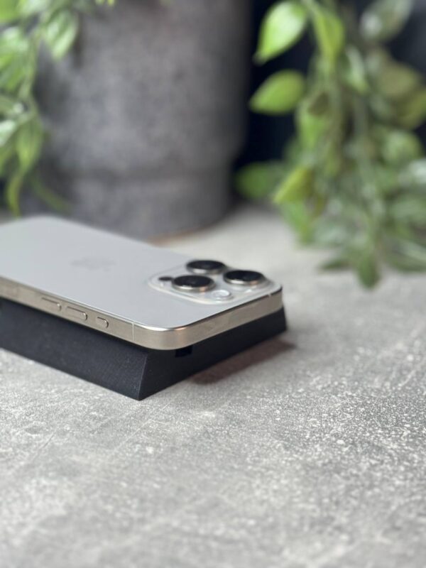 Apple iPhone 15 Pro 256GB Natural Titanium (MTV53) Б/У - ТвойGadget