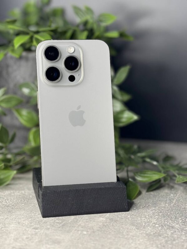 Apple iPhone 15 Pro 128GB Natural Titanium (MTUX3) Б/У - ТвойGadget