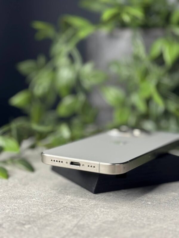Apple iPhone 15 Pro 128GB Natural Titanium (MTUX3) Б/У - ТвойGadget