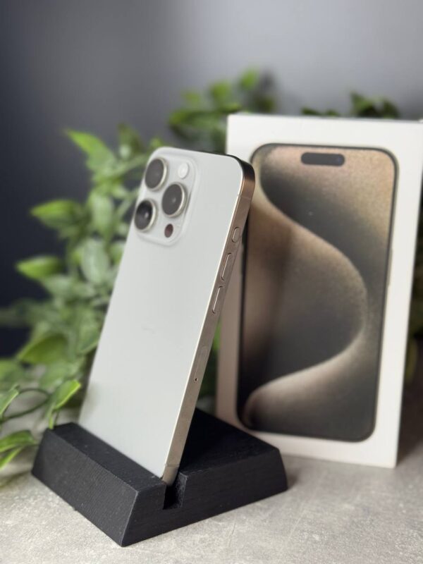Apple iPhone 15 Pro 1TB Natural Titanium (MTVF3) Б/В - ТвойGadget
