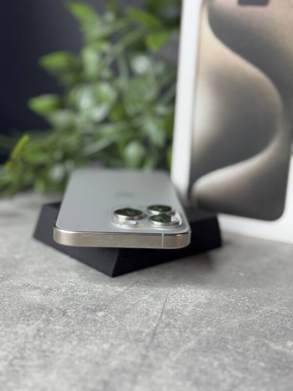 Apple iPhone 15 Pro 1TB Natural Titanium (MTVF3) Б/В - ТвойGadget