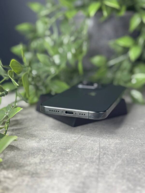 Apple iPhone 15 Pro 512GB Black Titanium (MTV73) Б/В - ТвойGadget