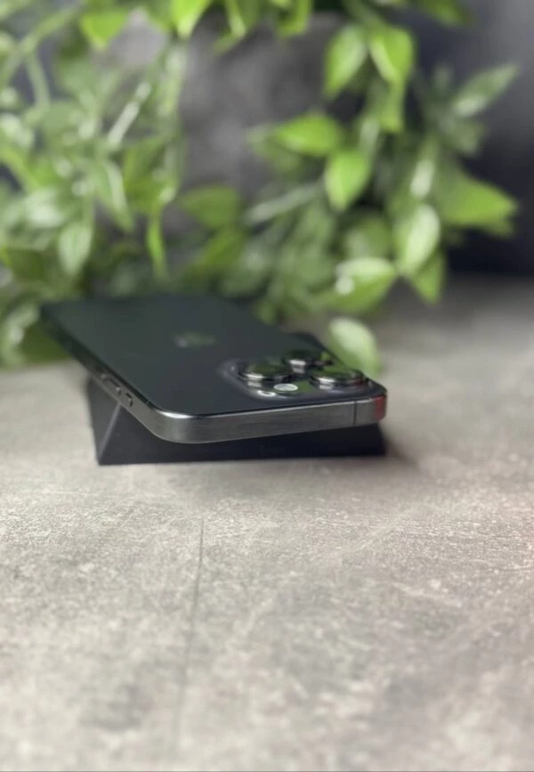 Apple iPhone 15 Pro 256GB Black Titanium (MTV13) Б/В - ТвойGadget