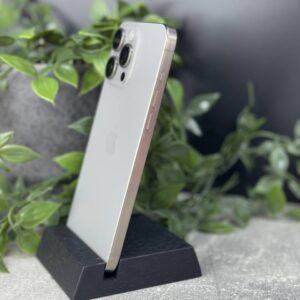 Apple iPhone 15 Pro Max 1TB Natural Titanium (MU7J3) Б/У — изображение 3