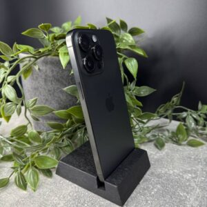 Apple iPhone 15 Pro Max 1TB Black Titanium (MU7G3) Б/У — изображение 3