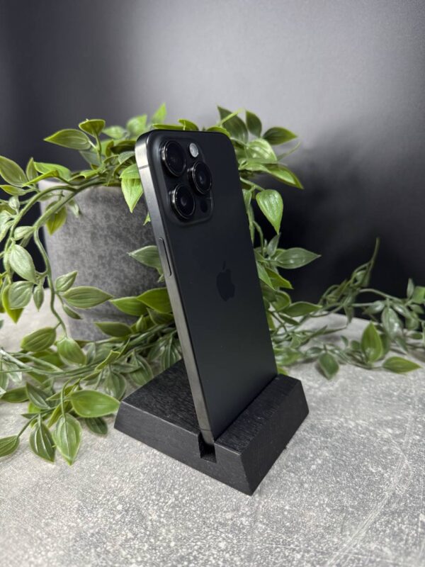 Apple iPhone 15 Pro Max 1TB Black Titanium (MU7G3) Б/У - ТвойGadget