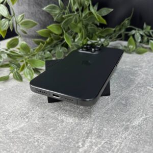 Apple iPhone 15 Pro Max 1TB Black Titanium (MU7G3) Б/У — изображение 4