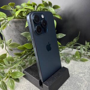 Apple iPhone 15 Pro 1TB Blue Titanium (MTVG3) Б/У — изображение 3