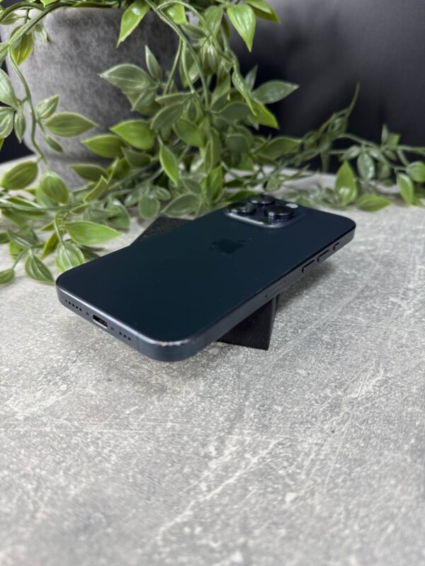 Apple iPhone 15 Pro 1TB Blue Titanium (MTVG3) Б/У - ТвойGadget