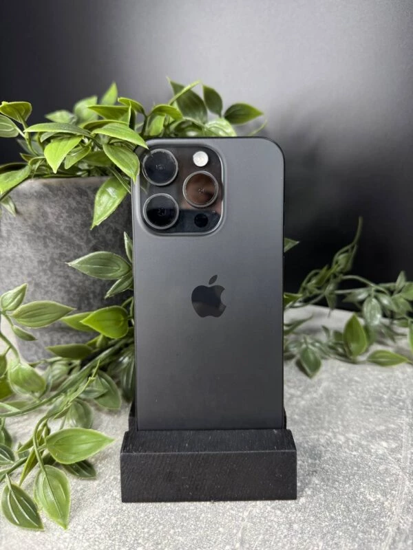 Apple iPhone 15 Pro 128GB Black Titanium (MTUV3) Б/У - ТвойGadget