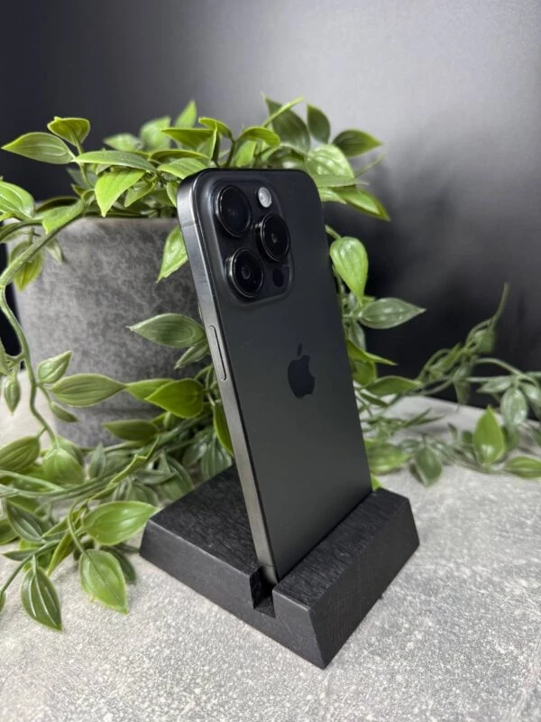 Apple iPhone 15 Pro 128GB Black Titanium (MTUV3) Б/У - ТвойGadget