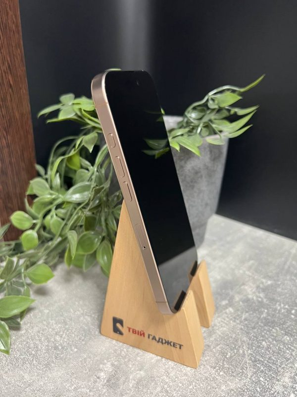 Apple iPhone 16 Pro 1TB Desert Titanium (MYNW3) Б/В - ТвойGadget