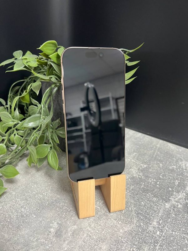 Apple iPhone 16 Pro 1TB Desert Titanium (MYNW3) Б/В - ТвойGadget