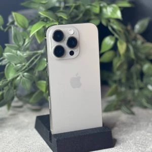 Apple iPhone 16 Pro 128GB Natural Titanium (MYNG3) Б/В