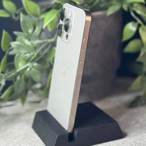 Apple iPhone 16 Pro 128GB Natural Titanium (MYNG3) Б/В - ТвойGadget